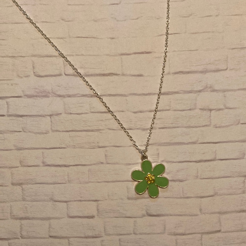 Green flower bff necklace